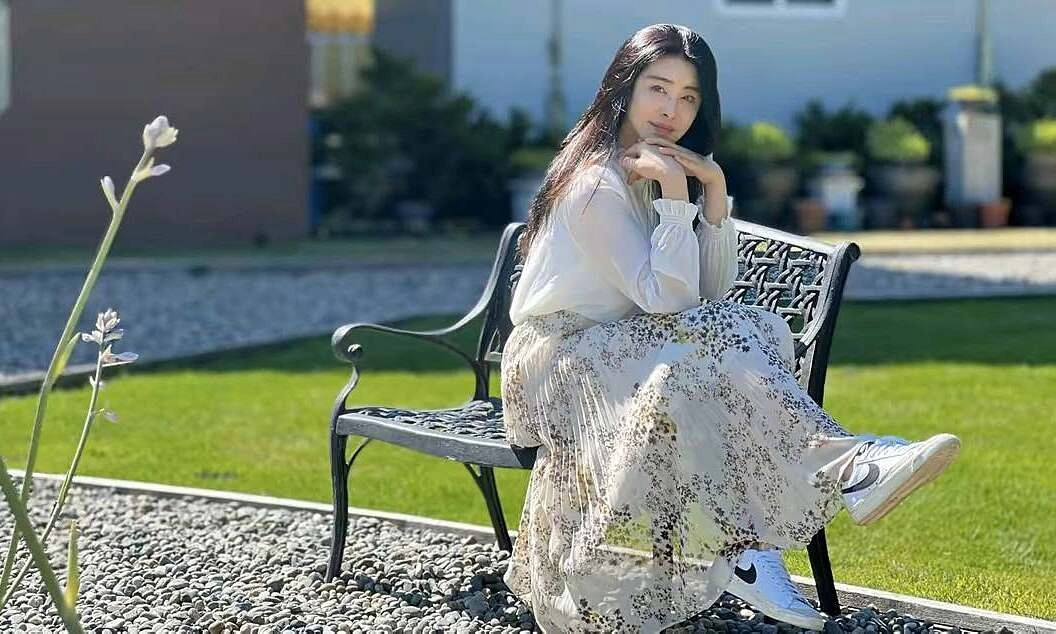 Vương Tổ Hiền sống bình lặng sau khi rời showbiz
