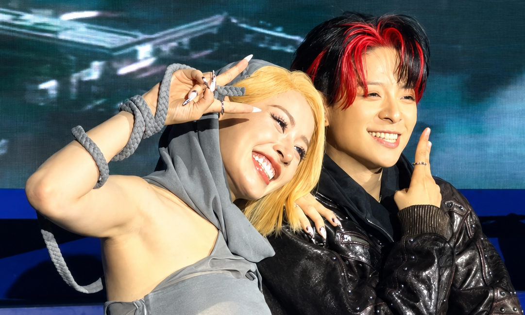 Rapper Amber Liu cổ vũ Chi Pu ra album