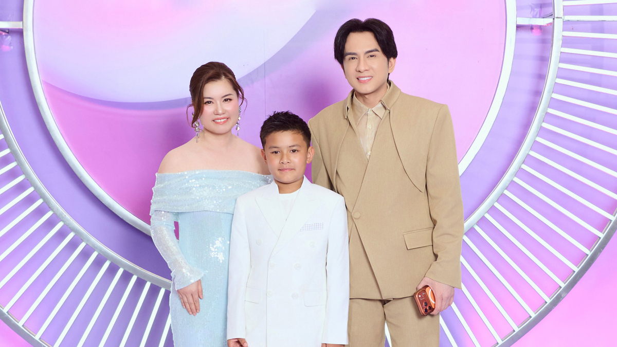 Đan Trường đưa vợ cũ và con trai đi sự kiện