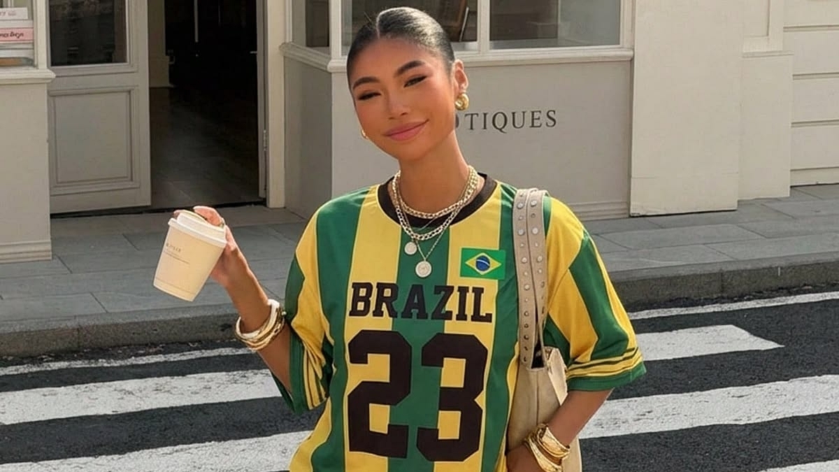 Giới trẻ diện mốt áo đấu mùa World Cup