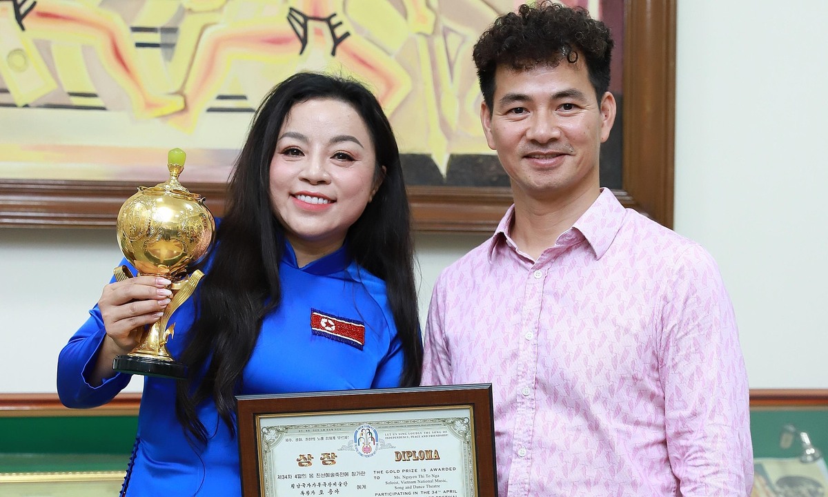 Nghệ sĩ Tố Nga đoạt cúp vàng liên hoan nghệ thuật ở Triều Tiên