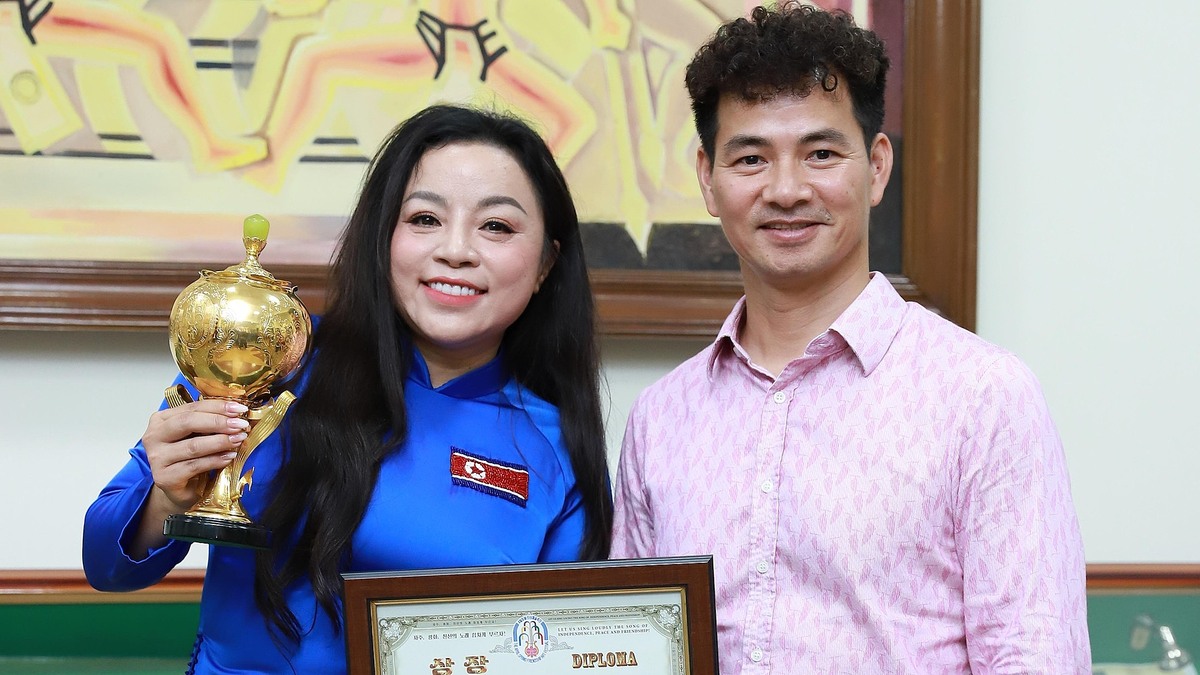 Nghệ sĩ Tố Nga đoạt cúp vàng liên hoan nghệ thuật ở Triều Tiên
