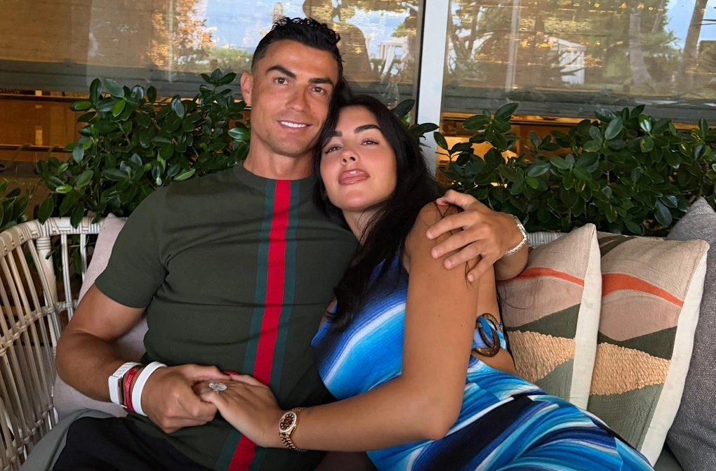 Georgina Rodríguez đăng ảnh chụp tại Mỹ cùng Ronaldo, hôm 25/6. Anh hiện cùng đội tuyển Bồ Đào Nha thi đấu vòng bảng World Cup 2026. Ảnh: Instagram/ Georgina Rodríguez