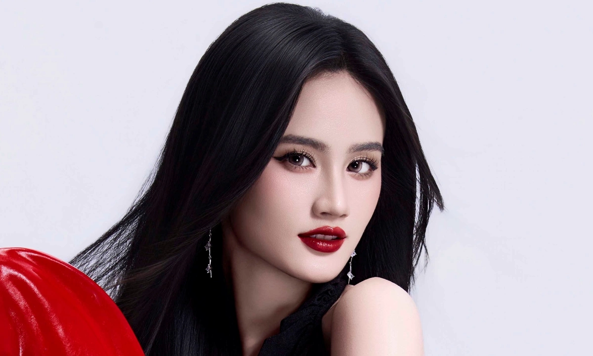 Ý Nhi: Tôi chưa vội lấy chồng
