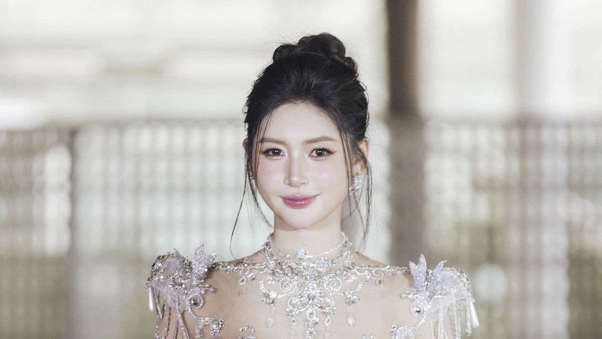 'Hoa khôi công nghệ' thi Miss Earth 2026