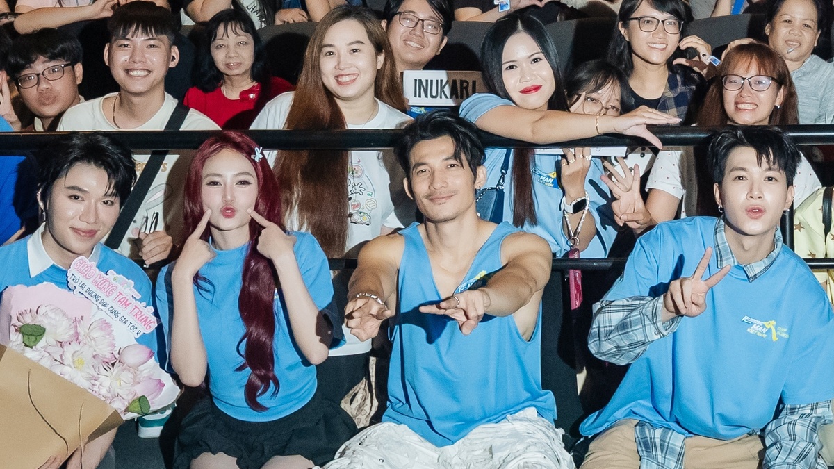 Khán giả cổ vũ dàn sao Running Man Vietnam