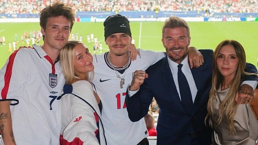 Gia đình David Beckham mừng tuyển Anh chiến thắng