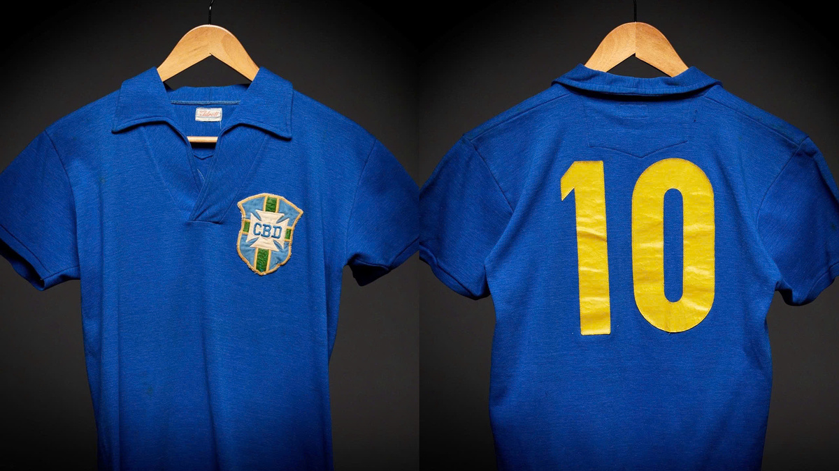 Áo World Cup 1958 của Pele dự kiến giá hơn sáu triệu USD