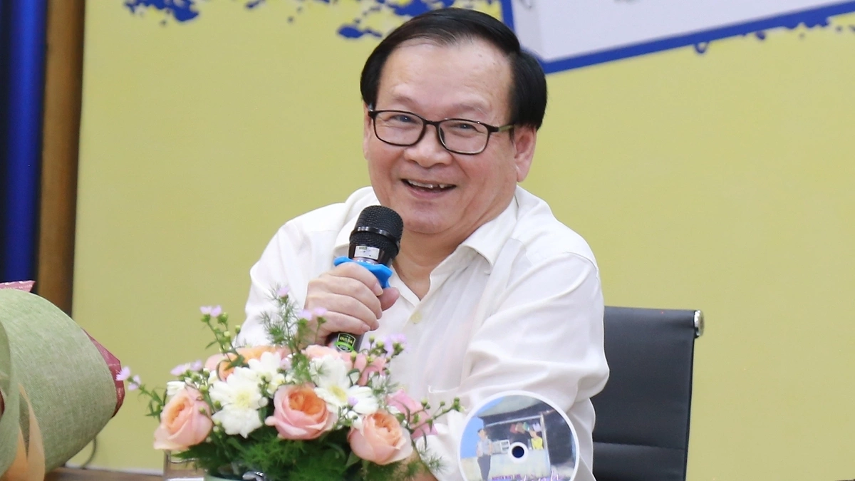 Nhà văn Nguyễn Nhật Ánh viết 'chuyện tình thị trấn'