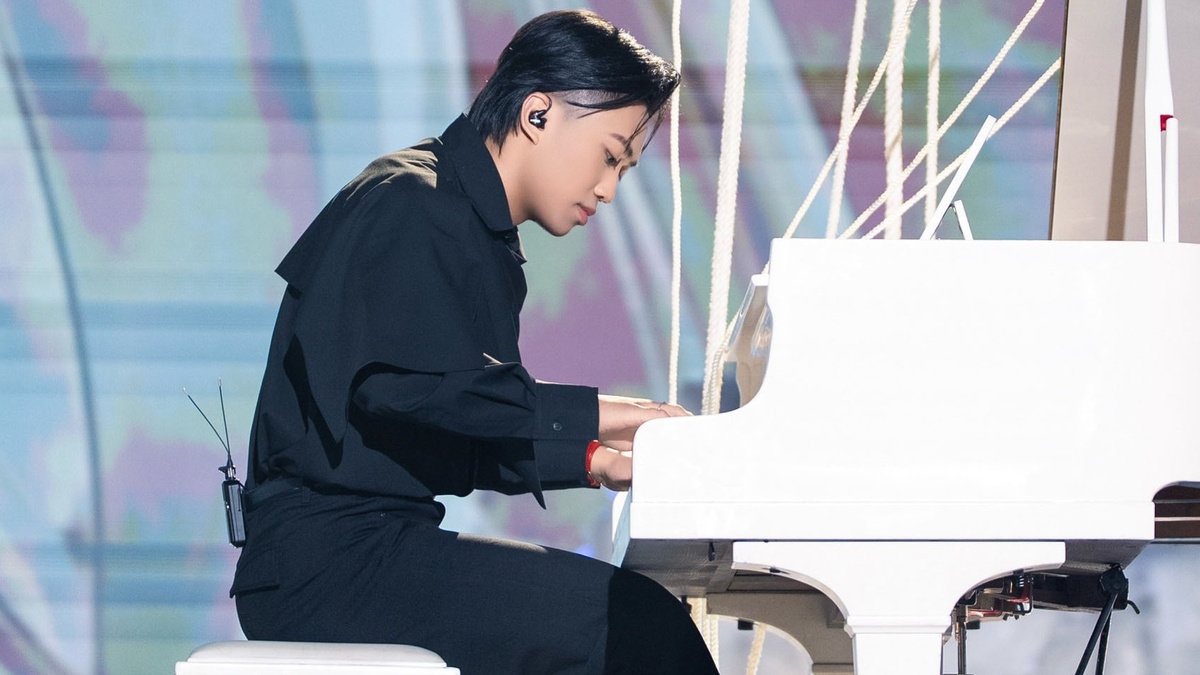 Nghệ sĩ piano gốc Việt trình diễn tại 'Tinh hà say hi'
