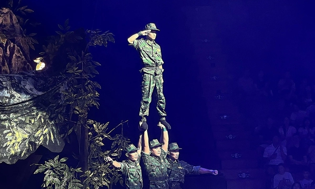 'Vó ngựa biên cương' tôn vinh người lính biên phòng
