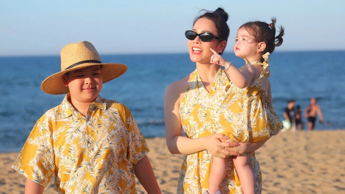 Hạnh phúc của 'mẹ đơn thân' Nhật Kim Anh