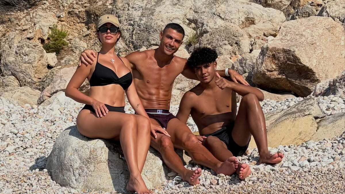 Kỳ nghỉ của Ronaldo và vợ sắp cưới