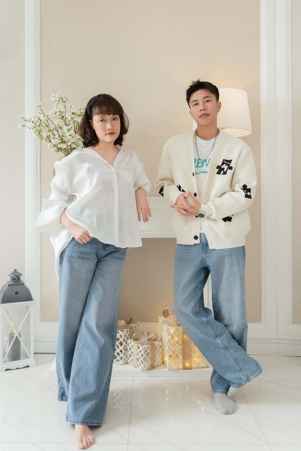 Long Vũ bên mẹ - nghệ sĩ Vân Dung. Ảnh: Nhân vật cung cấp