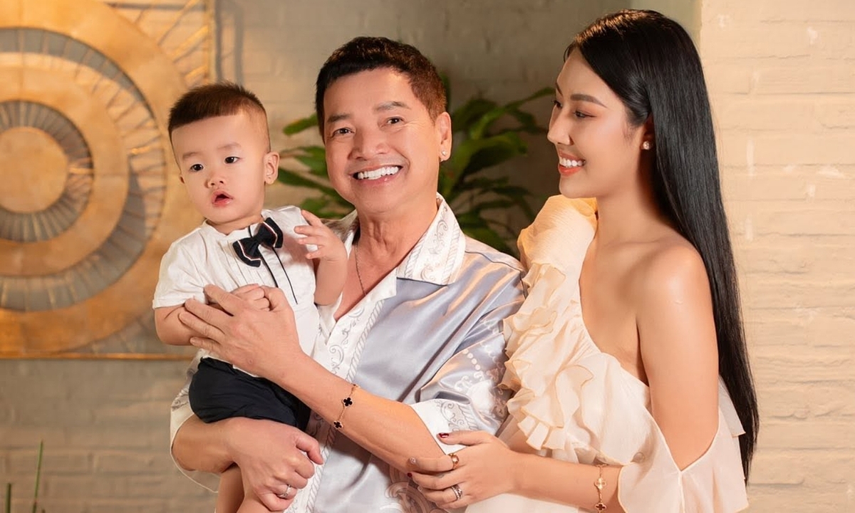 Diễn viên Quang Minh xây nhà phố tặng vợ con