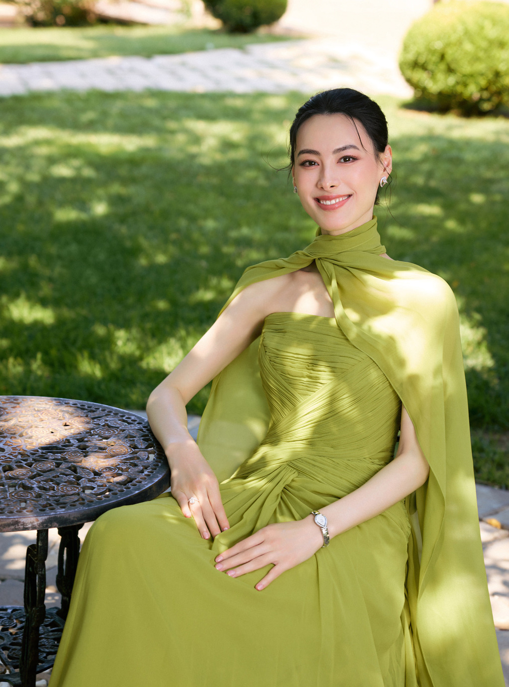 Lương Lạc Thi, 38 tuổi. Ảnh: Weibo