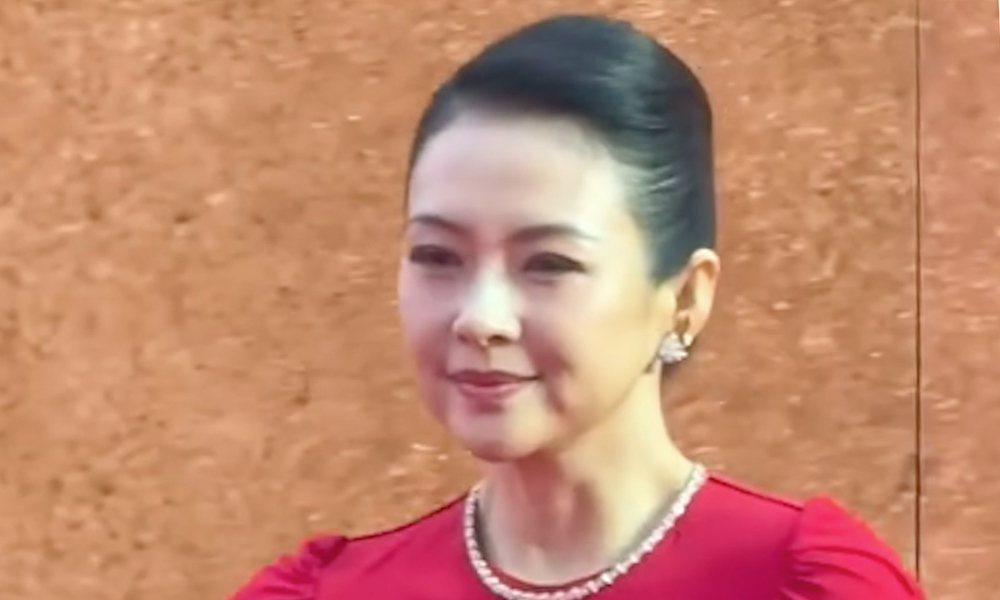Chương Tử Di: 'Gương mặt tôi thay đổi do mập'