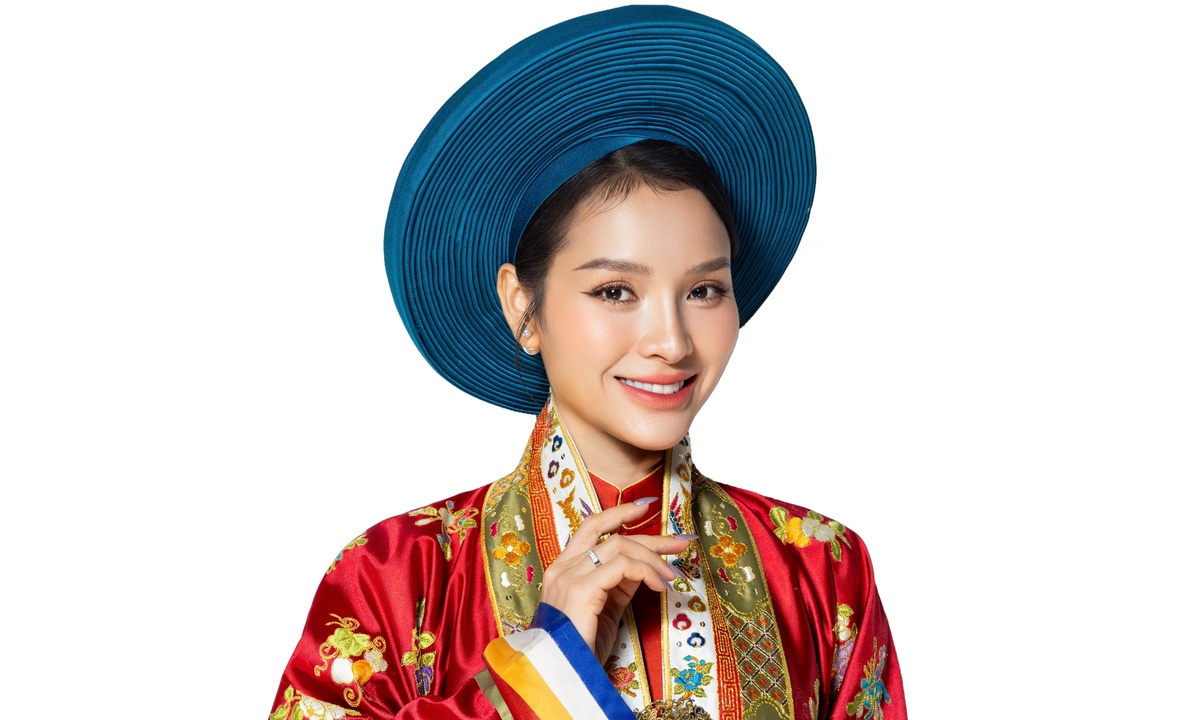 Phương Trinh Jolie đưa âm hưởng ba miền vào MV