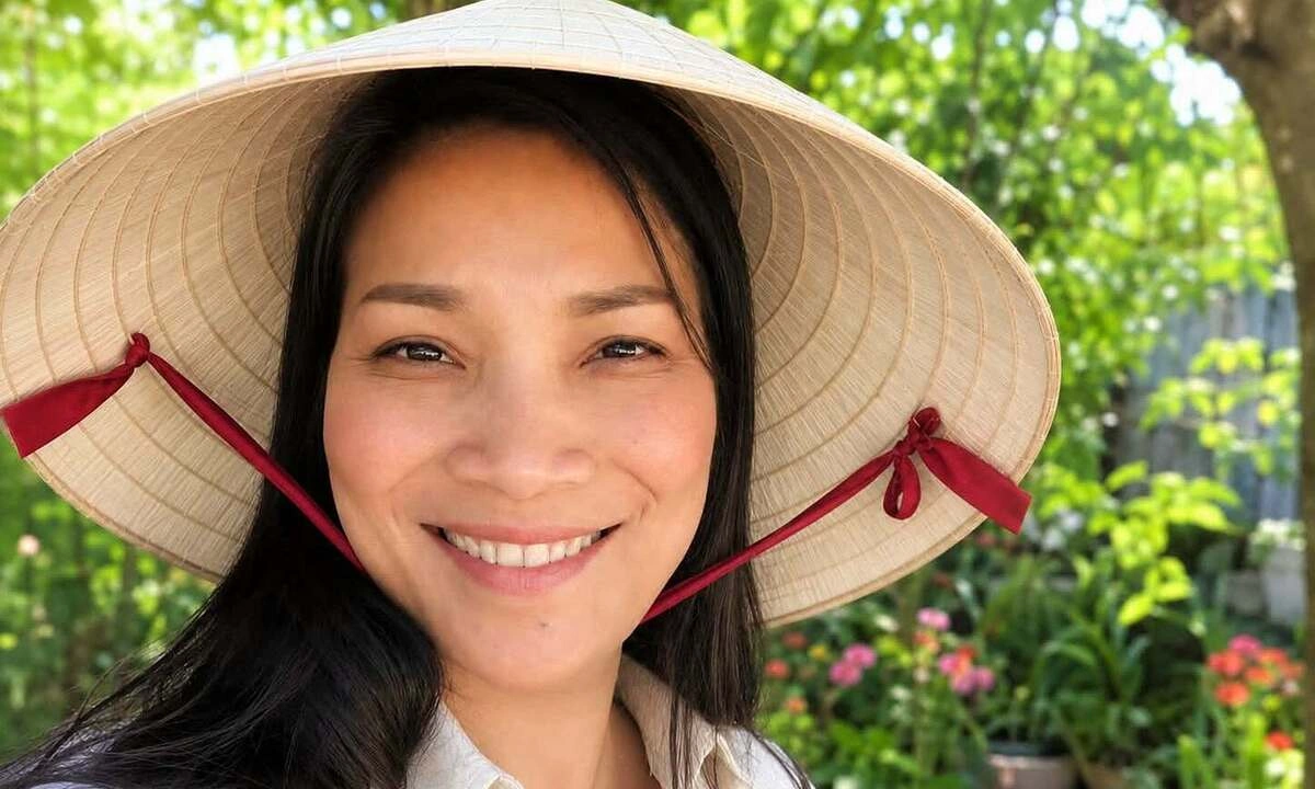 Thú vui làm vườn, nuôi gà của Hồng Ngọc tại Mỹ