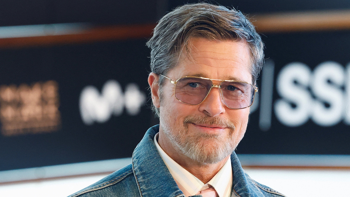 Brad Pitt: 'Bạn bè, gia đình giúp tôi vượt qua ngày khốn khó'